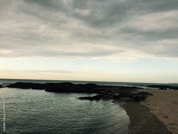 Fototapeta 夏の終わり 夕方の海