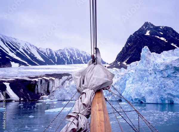 Fototapeta Landscape of Svalbard (Spitsbergen)