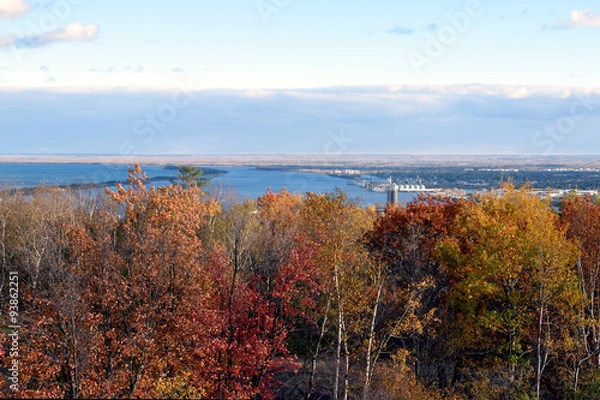 Fototapeta Duluth Hillside and Park Point in Fall