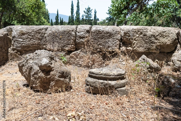Fototapeta Remains  of the masonry walls of synagogue from 1st 2nd centuries AD near Beit Shearim necropolis near Kiryat Tivon city in northern Israel