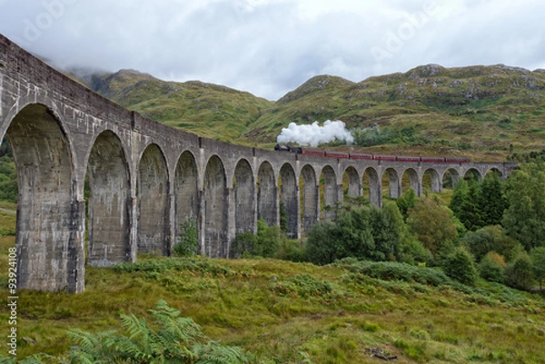 Obraz Gleanfinnan viaduct and steam train
