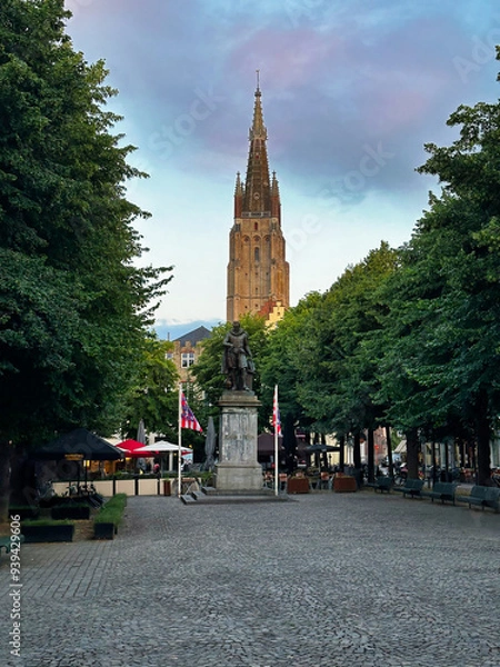 Fototapeta Bruges, the capital of West Flanders in northwest Belgium, is distinguished by its canals, cobbled streets and medieval buildings.