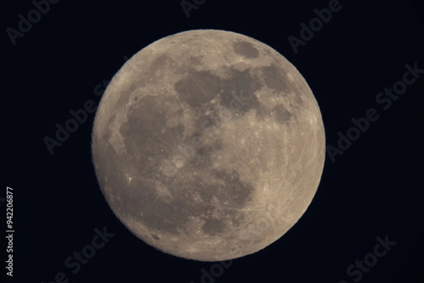 Obraz photograph of the full moon taken with a reflex camera