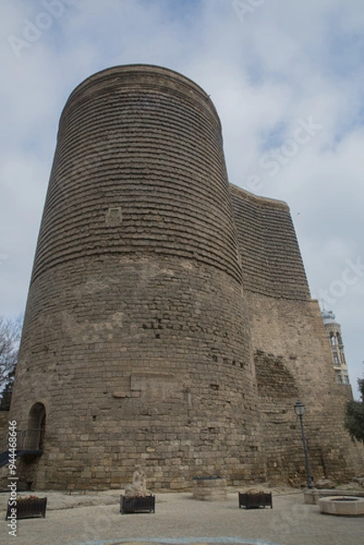Obraz The Maiden Tower also known , located in the Old City in Baku, Azerbaijan. Maiden Tower was built in the 12th century . the arthitecture maiden tower . Maiden Tower Baku .
