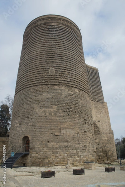 Obraz The Maiden Tower also known , located in the Old City in Baku, Azerbaijan. Maiden Tower was built in the 12th century . the arthitecture maiden tower . Maiden Tower Baku .