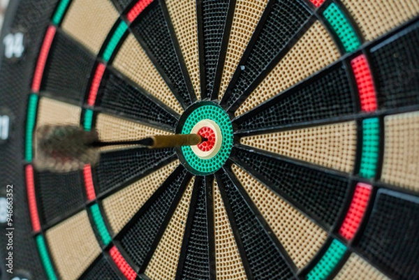 Fototapeta dart in the center, get the main target