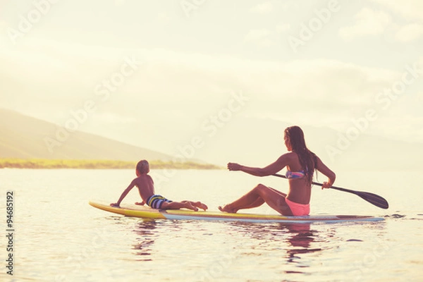 Obraz Wstań wiosłing o wschodzie słońca