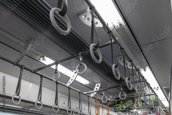 Fototapeta 電車のつり輪