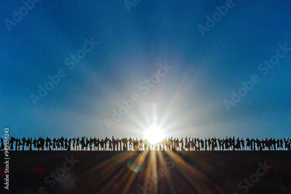 Obraz 夏の太陽を浴びるオブジェ「行列」