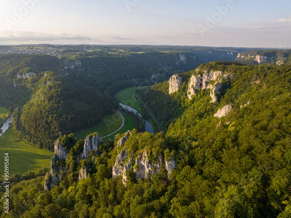 Obraz Old town rock Beuron in the upper Danube valley in Germany | Altstadtfelsen Beuron im oberen Donautal