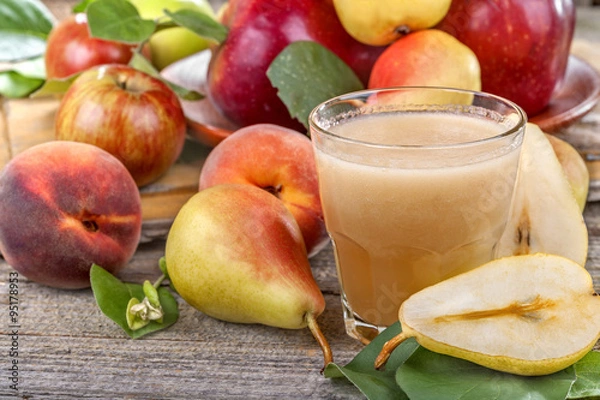 Obraz freshly squeezed juice made from organic and healthy pears, apples and peaches