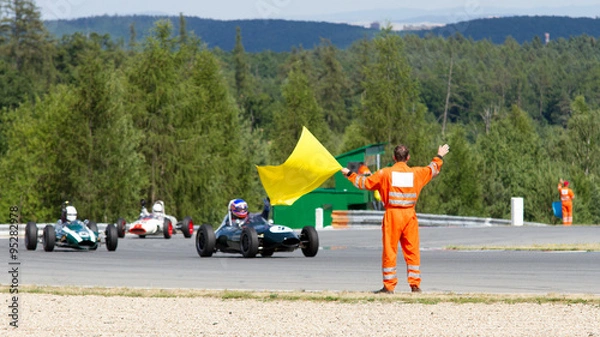 Obraz marshall in final lap historical race