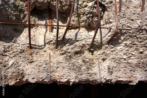 Obraz 劣化した鉄筋コンクリート 