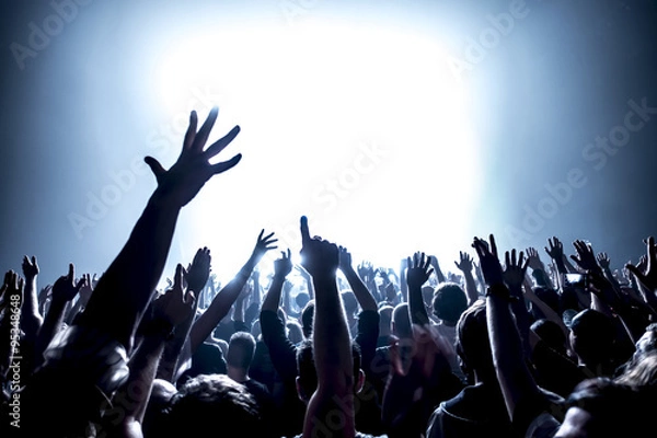 Obraz dopingowanie tłumu na koncercie rockowym