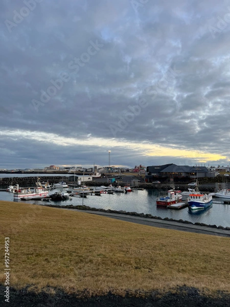 Obraz boats in the harbor