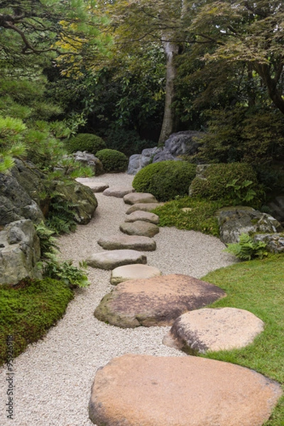 Fototapeta Walkway in japanese garden