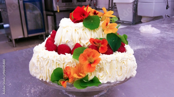 Obraz Cress flowers on a cake