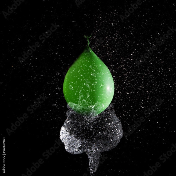 Obraz green water balloon