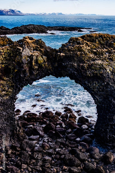 Fototapeta rocks in the sea