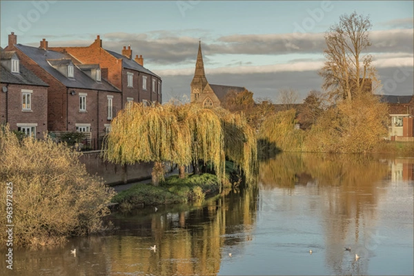 Obraz Looking down the river Severn in the early evening sunshine