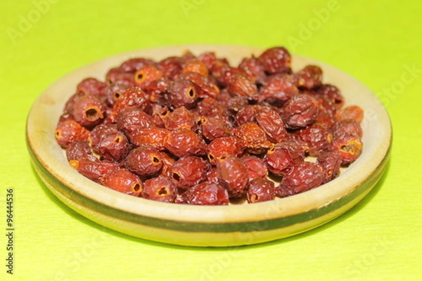 Obraz сухофрукт шиповник