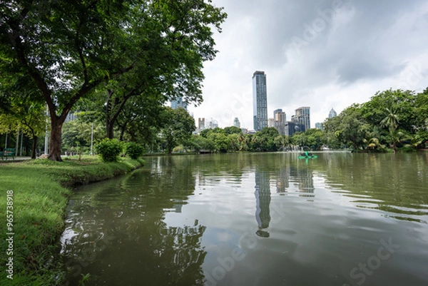 Obraz ルンピニ公園の風景・バンコク・タイ