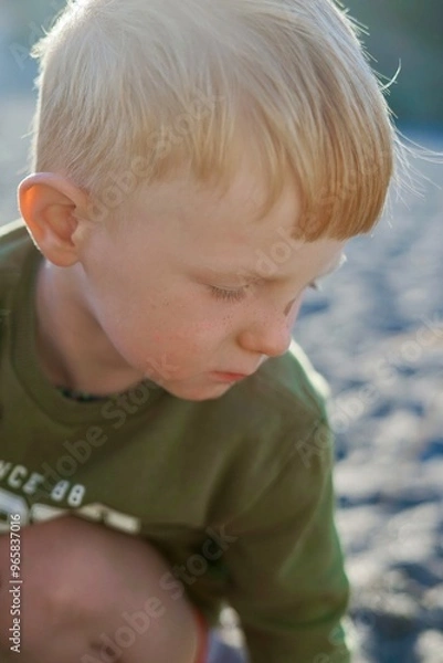 Obraz child looking up