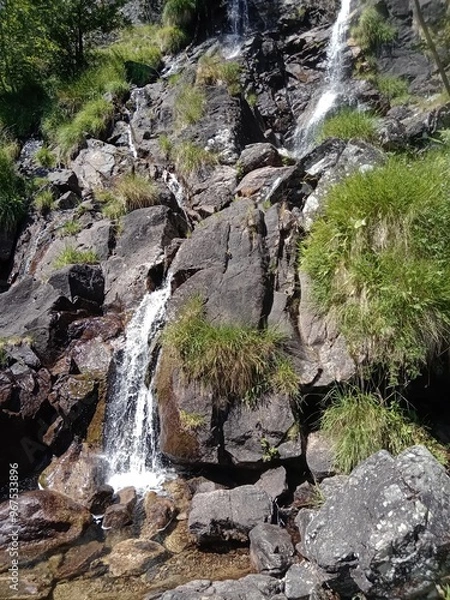 Fototapeta Cascade d'Arbu, Val de Sos, Port de Lers, Ariège, Pyrénées, Occitanie, France, 