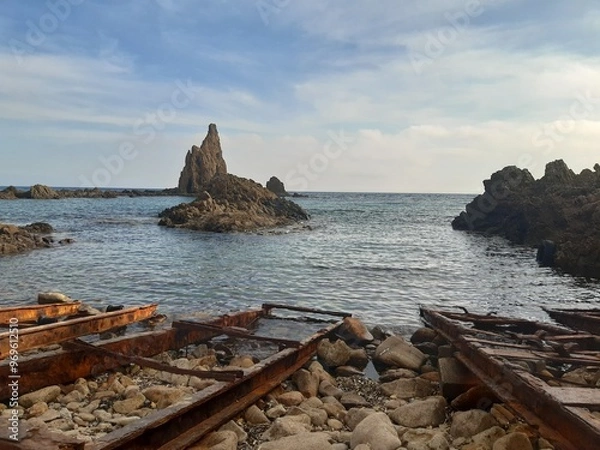 Obraz Rocks protruding from the sea 2