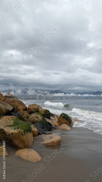 Fototapeta waves on the beach