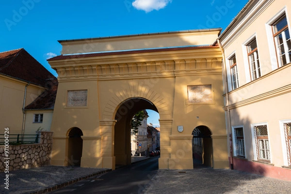 Fototapeta Entering Brasov through the Catherine's Gate (Poarta Ecaterinei), Brasov, Romania