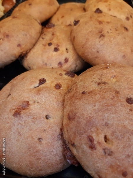 Obraz Bakery in the supermarket, cemita bread, puff pastry., Panadería en el supermercado, pan cemita, hojaldra. 578