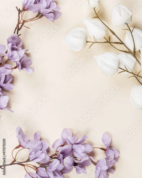 Fototapeta flowers on beige background