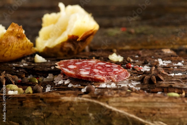 Fototapeta Кусочек колбасы