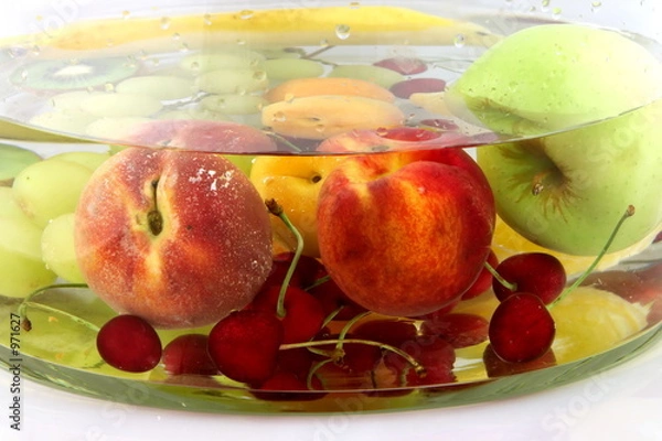 Obraz fuits in water