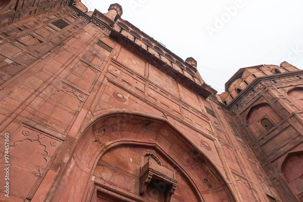 Obraz The Red Fort, also known as Lal Qila is a historic fort in Delhi, India. The view from the inside