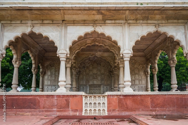 Obraz The Red Fort, also known as Lal Qila is a historic fort in Delhi, India. The view from the inside