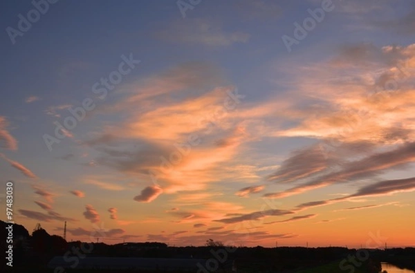 Fototapeta 幻想的な朝焼け