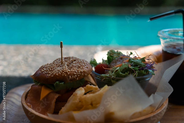 Obraz ハンバーグと外でのランチ