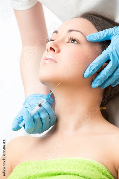 Obraz correcting injection in the chin