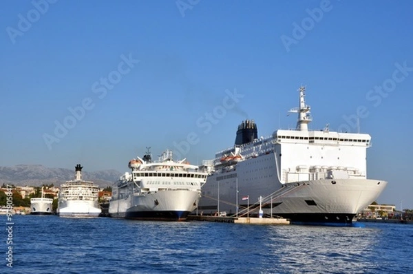 Fototapeta Круизные корабли