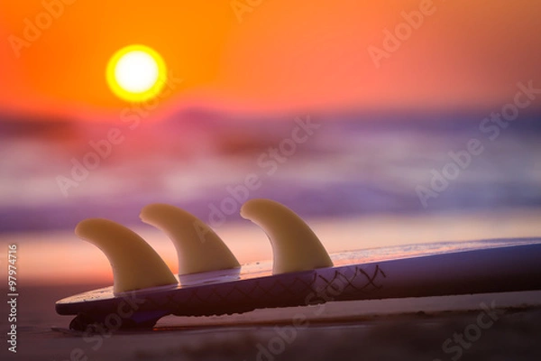 Obraz Stormy Ocean o wschodzie słońca