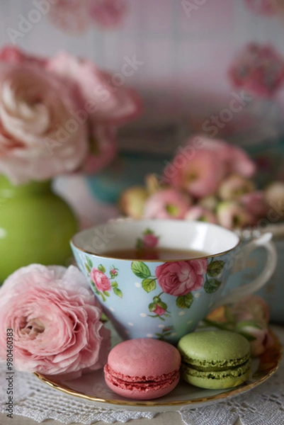 Obraz Tea Time with Macarons and Pink Flowers