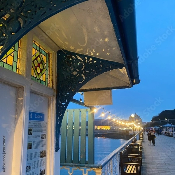 Obraz Seaside victorian pier