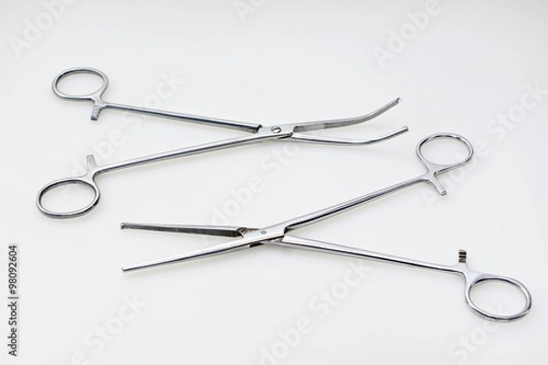 Obraz Medical hemostat and Kocher's forceps