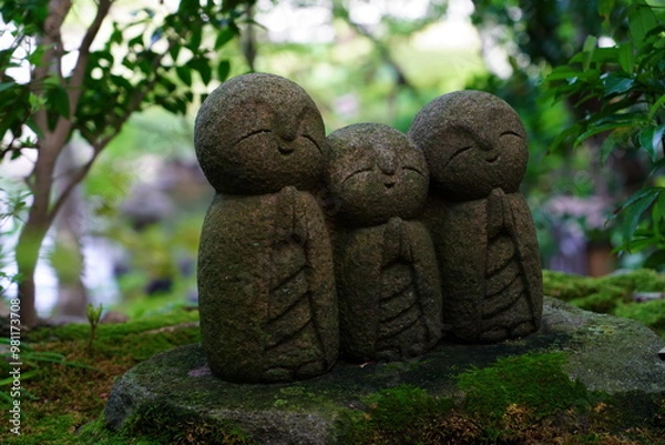 Obraz Kamakura is a city of Kanagawa Prefecture in Japan. It is located in the Kanto region on the island of Honshu