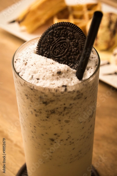 Fototapeta Waffle and milk shakes