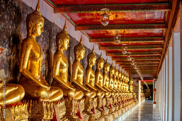 Fototapeta Buddha statues which are a symbol of the Lord Buddha for Buddhists