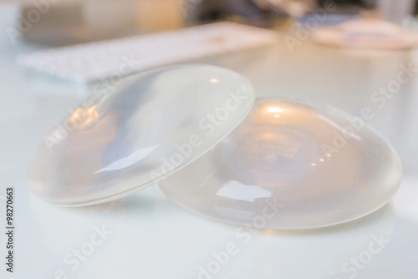 Obraz Silicone breast implant