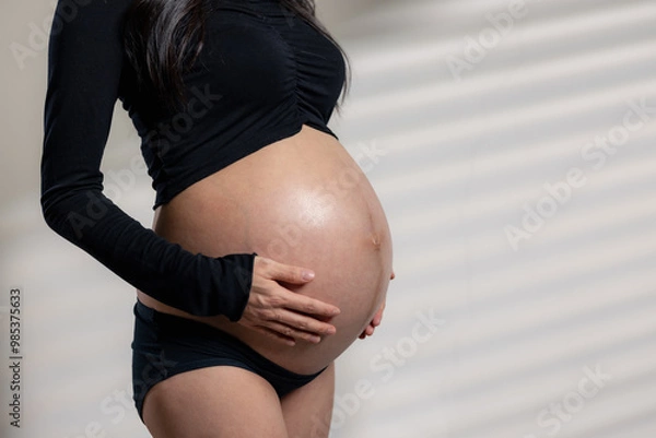 Obraz Pregnant woman with her tummy